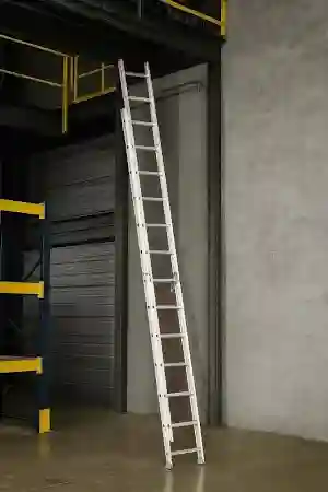 ROPE OPERATED EXTENSION LADDER